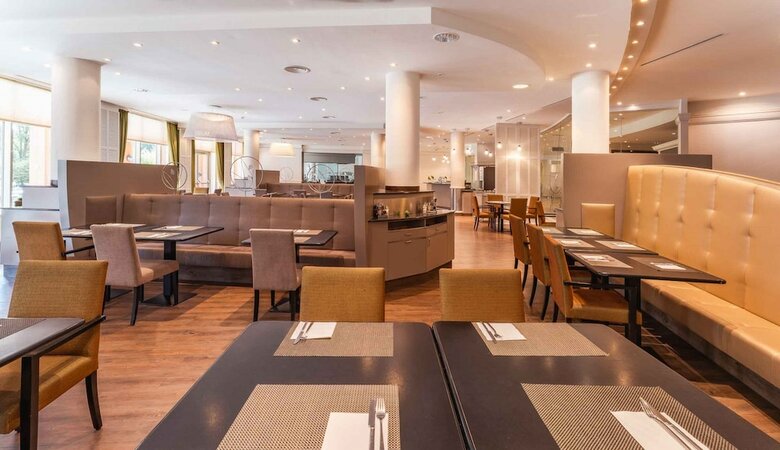 Hotel Plaza Premium Wien