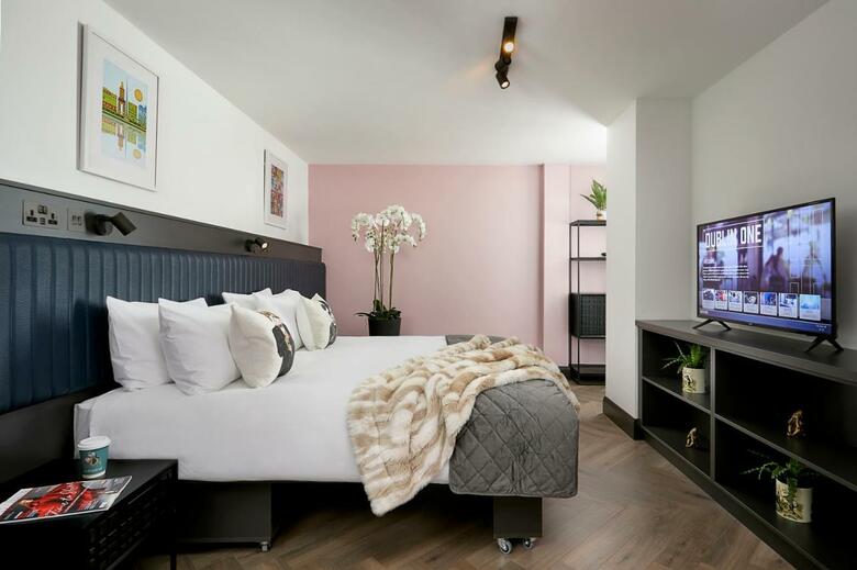 Dublin One Hotel