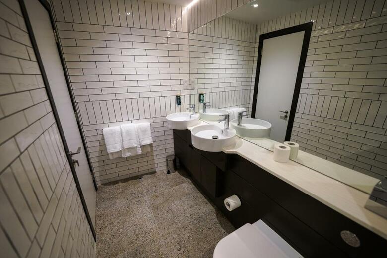 Dublin One Hotel