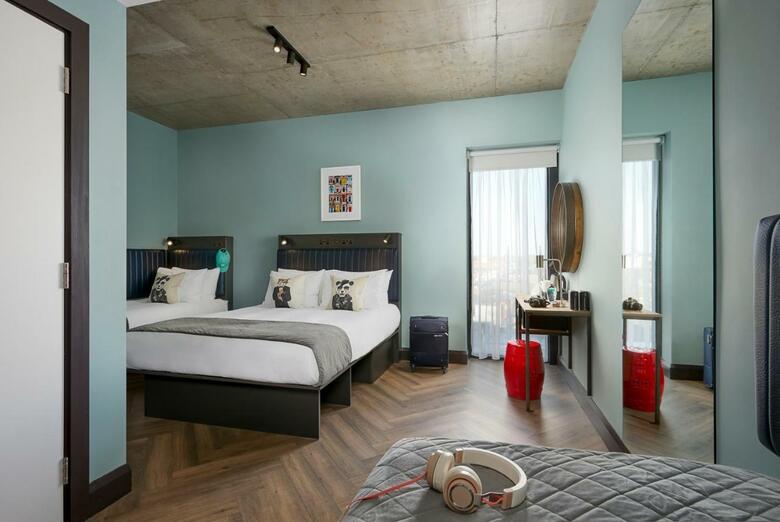 Dublin One Hotel