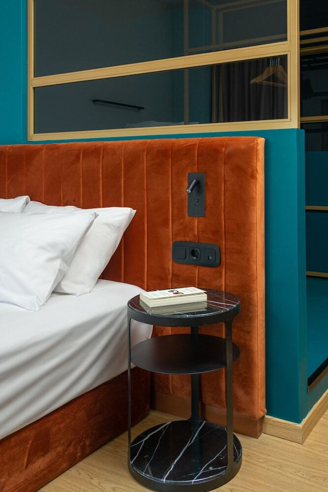 Colors Hotel Athens