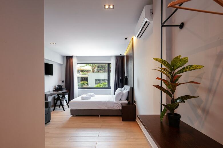 Hotel Athens Tower
