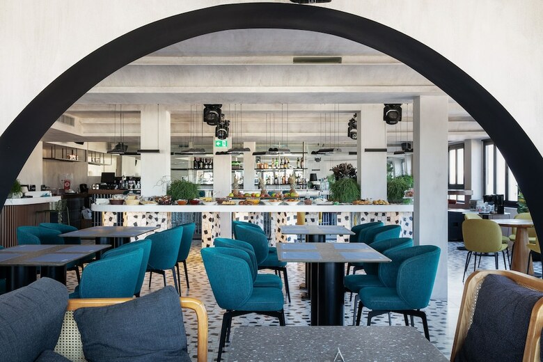 Hotel Athens Tower