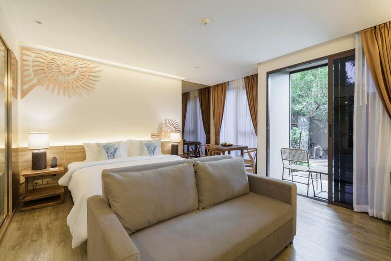 Hotel The Marin Phuket Kamala Beach