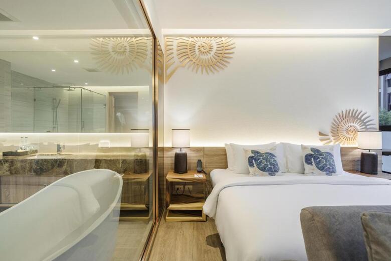 Hotel The Marin Phuket Kamala Beach
