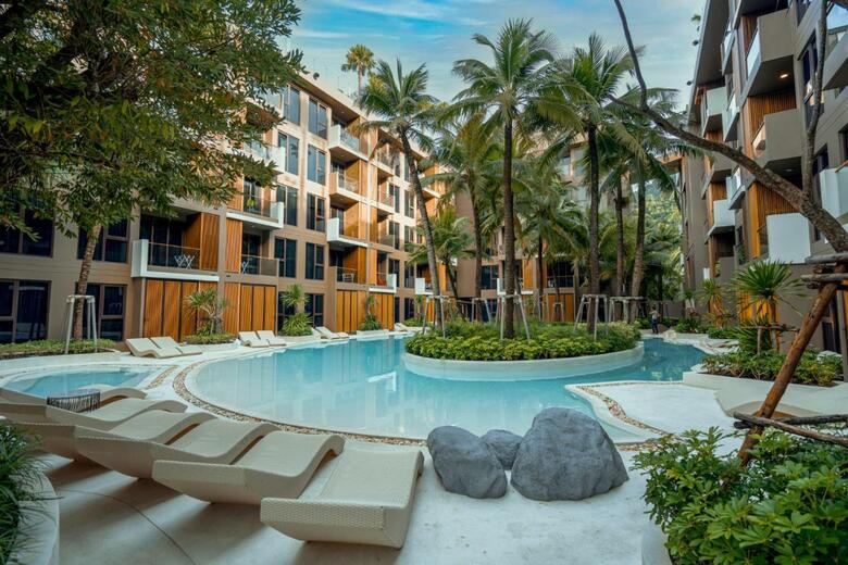 Hotel The Marin Phuket Kamala Beach