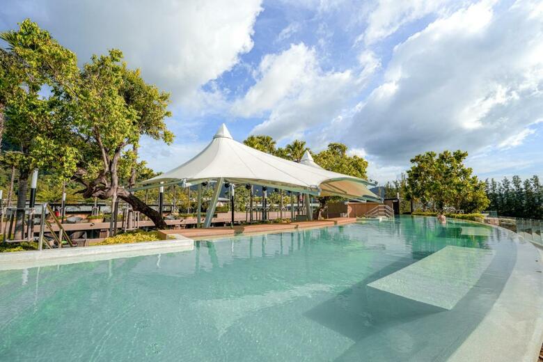 Hotel The Marin Phuket Kamala Beach