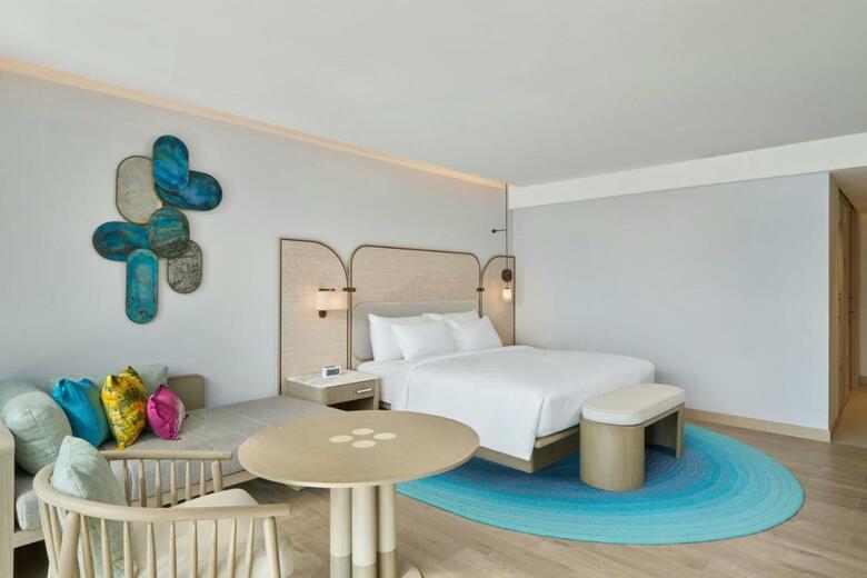 Hotel Veranda Resort Phuket, Autograph Collection