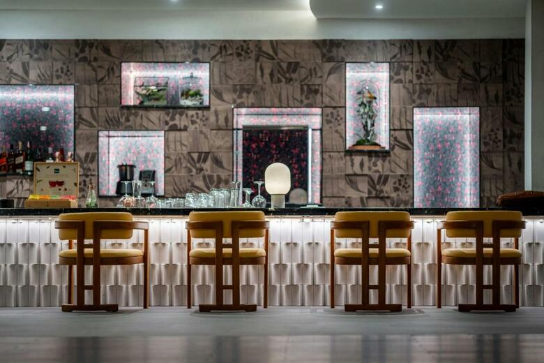 Hotel Veranda Resort Phuket, Autograph Collection