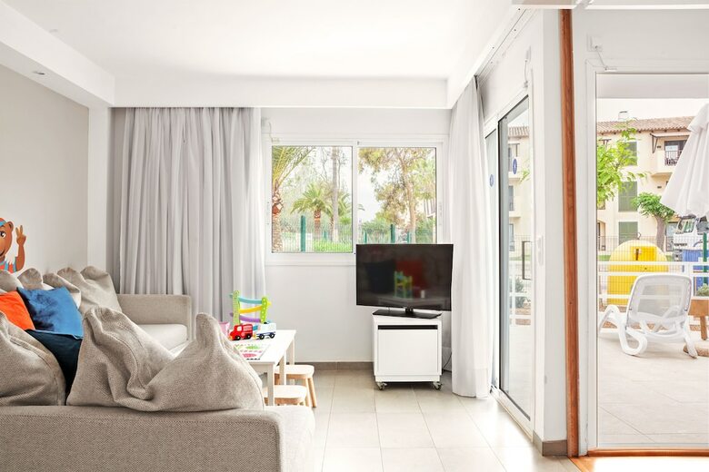 Aparthotel Hipotels Apartamentos Cala Bona