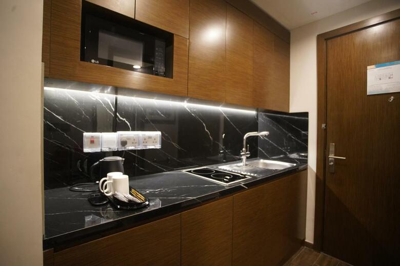 C - Hotel And Suites Doha