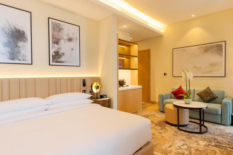 Hotel Embassy Suites By Hilton Doha Old Town
