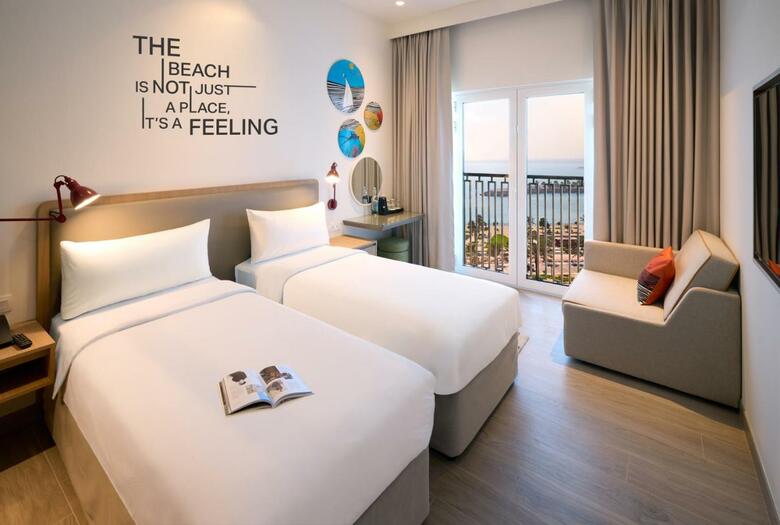 Hotel Rove Al Marjan Island