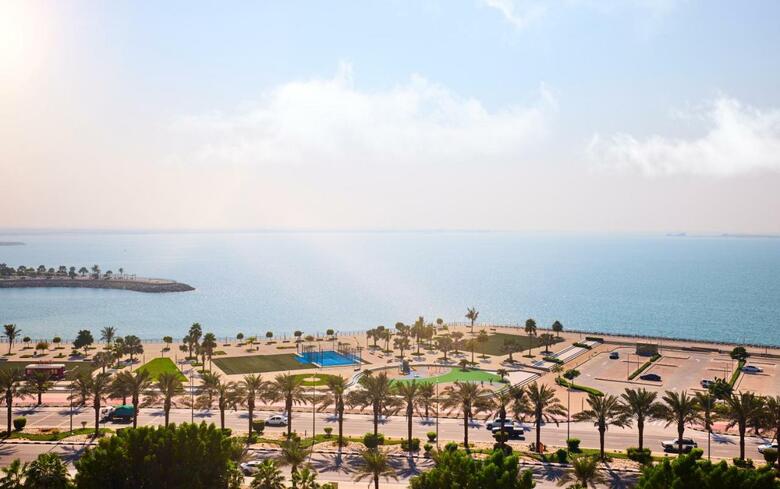 Hotel Rove Al Marjan Island