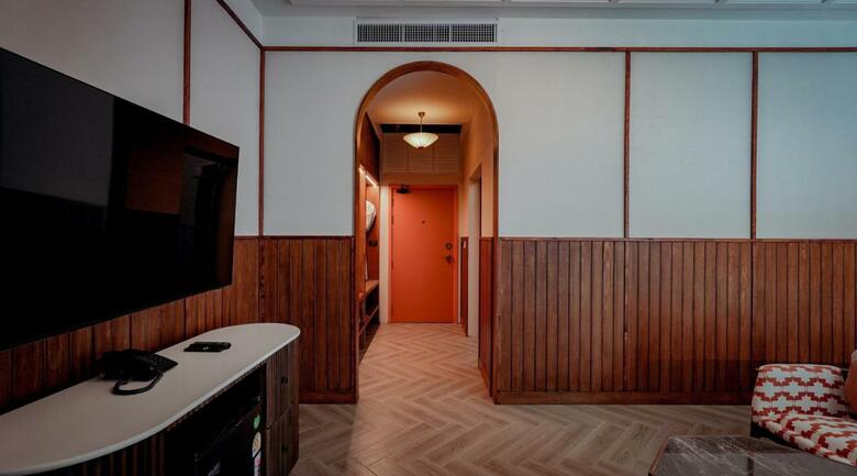 Sugar Marina Hotel -pop- Kata Beach