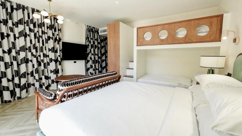 Sugar Marina Hotel -pop- Kata Beach