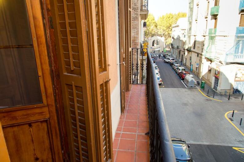Happy People Plaza Espa�a Apartments
