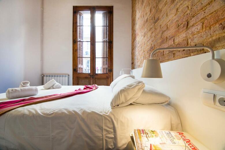 Happy People Plaza Espa�a Apartments