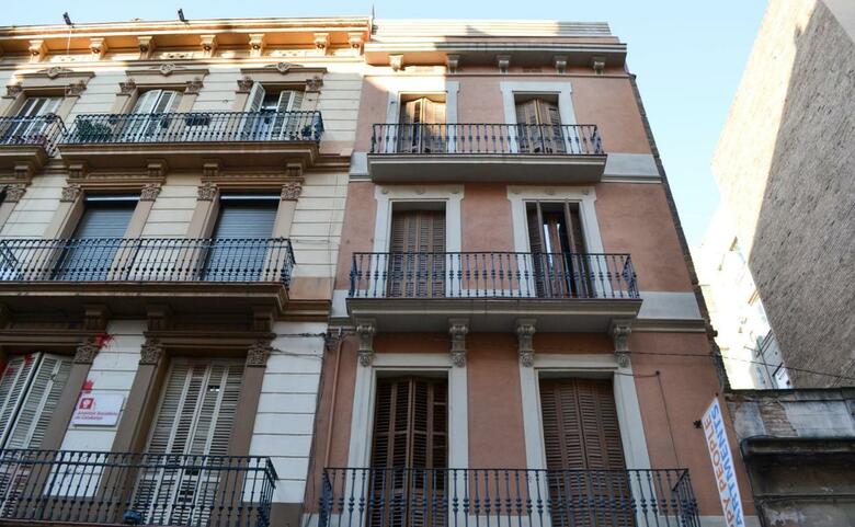 Happy People Plaza Espa�a Apartments