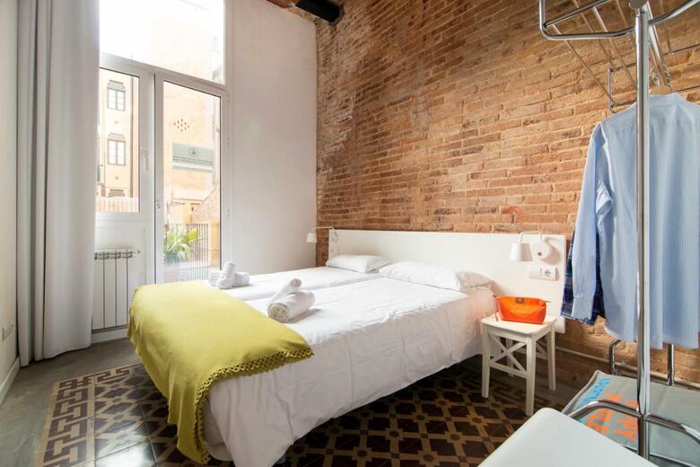 Happy People Plaza Espa�a Apartments