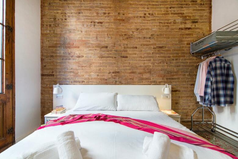 Happy People Plaza Espa�a Apartments
