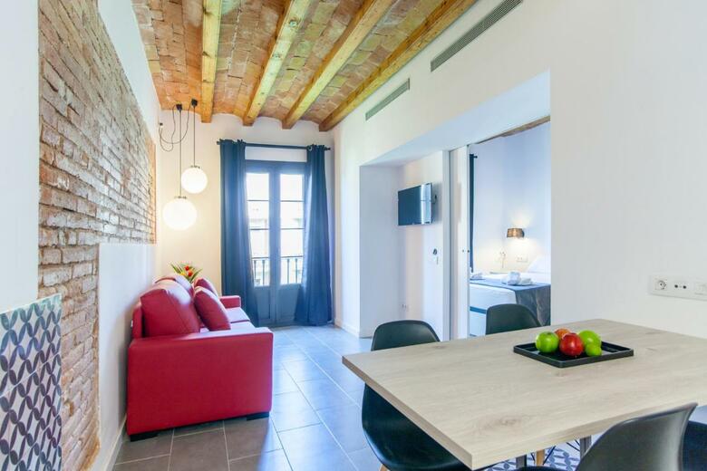 Aparteasy - Deluxe Family Apartments With Pool