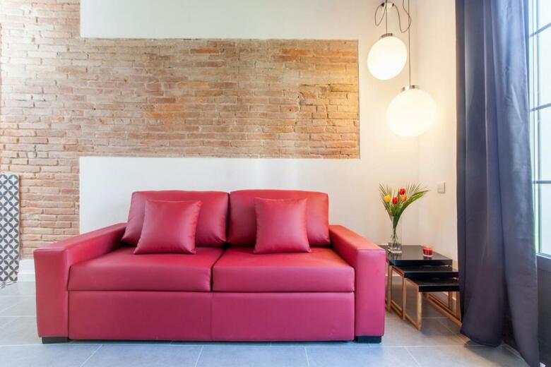 Aparteasy - Deluxe Family Apartments With Pool