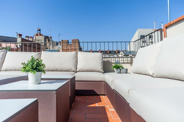 Aparteasy - Deluxe Family Apartments With Pool