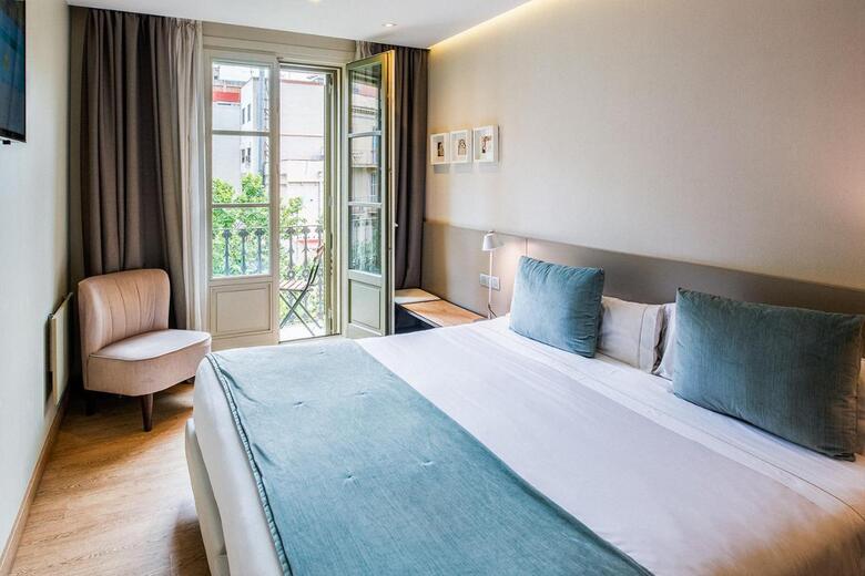 Hotel Well And Come Barcelona