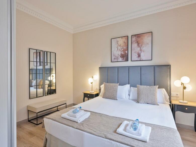 Apartamentos Alcam Entenza