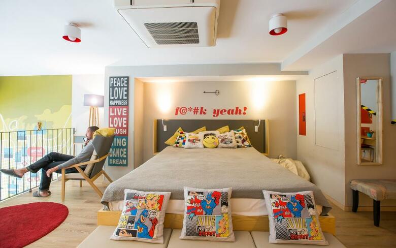 Yeah Barcelona Hostel