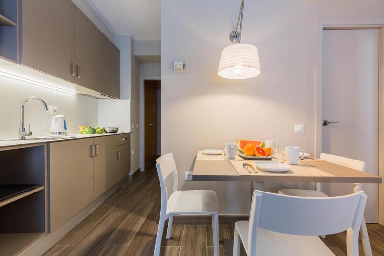Apartamentos Flateli 430 Bcn