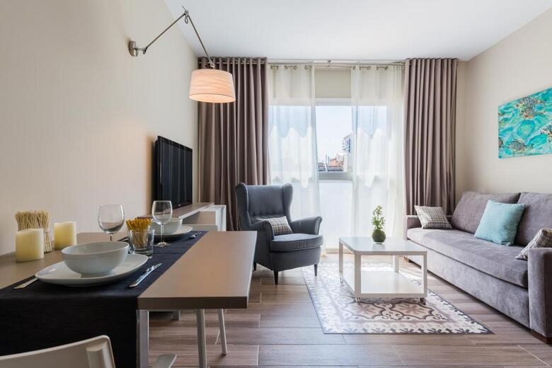 Apartamentos Flateli 430 Bcn