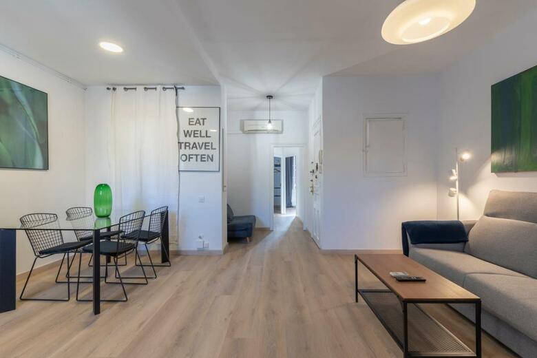 Centric Gracia Apartments