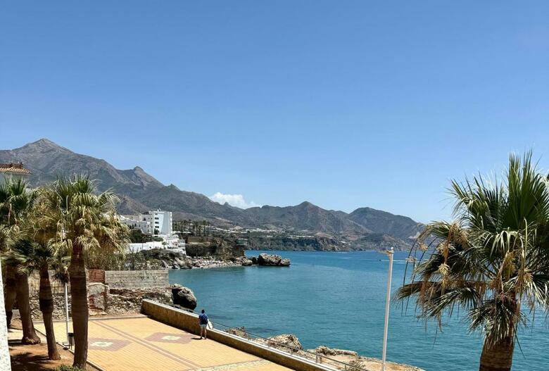 Apartamentos Fuentes De Nerja