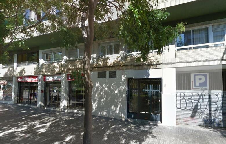 Hostal Fira Guest House