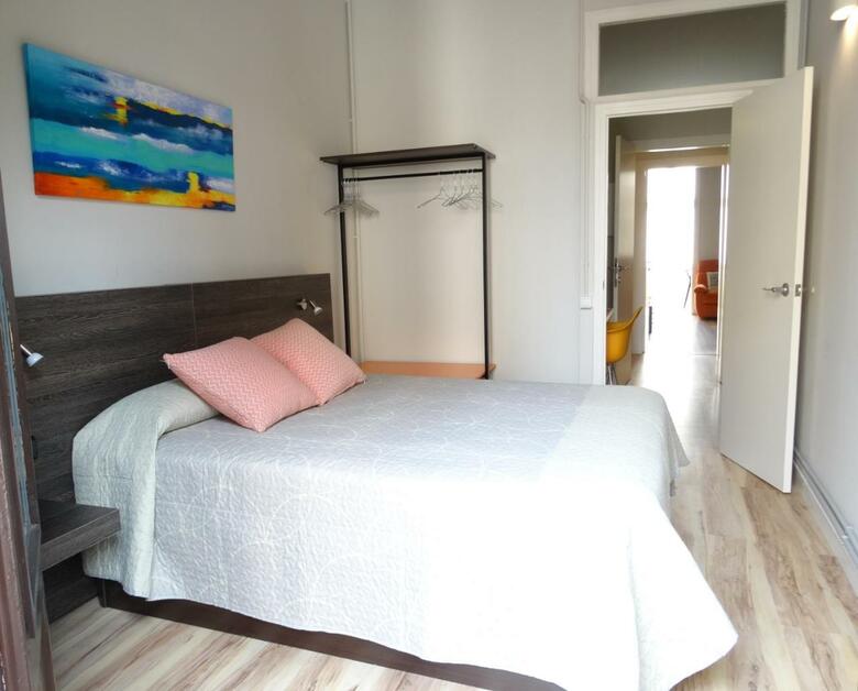 Feel At Sants Apartments
