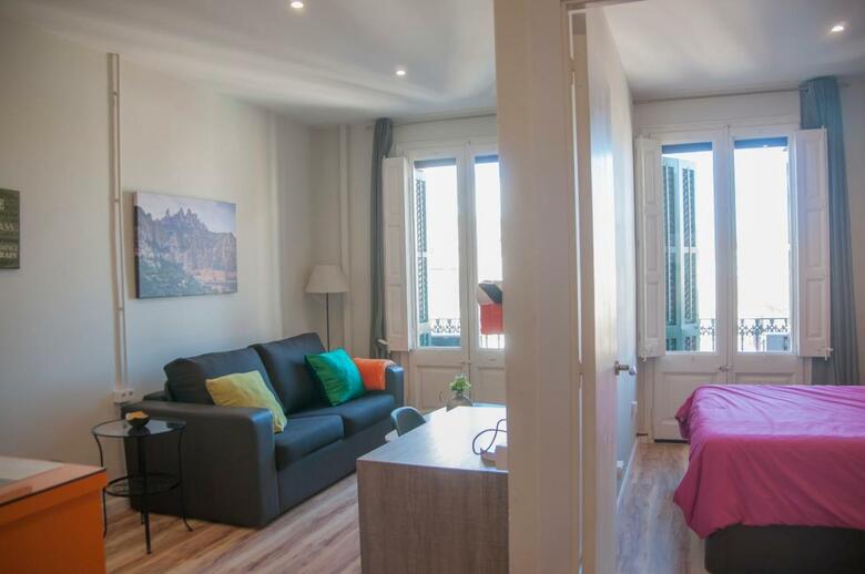 Feel At Sants Apartments