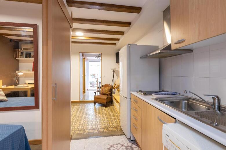 Aparteasy - Central Gracia Apartments