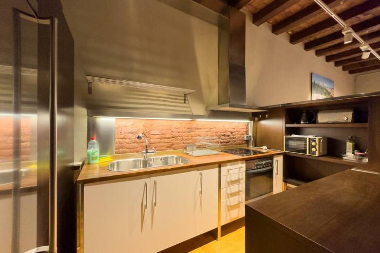 Aparteasy - Central Gracia Apartments