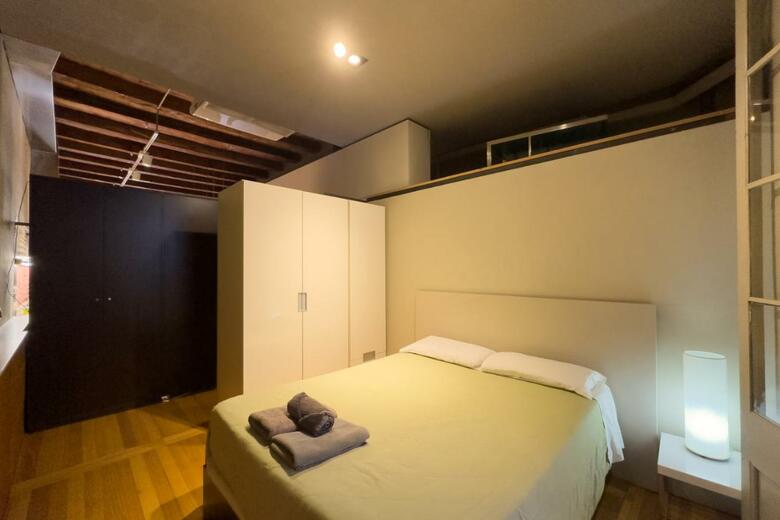 Aparteasy - Central Gracia Apartments