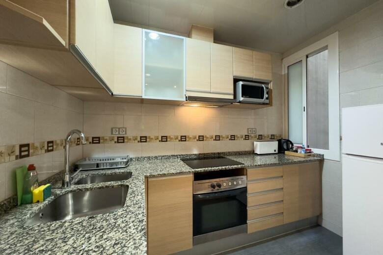 Aparteasy - Central Gracia Apartments