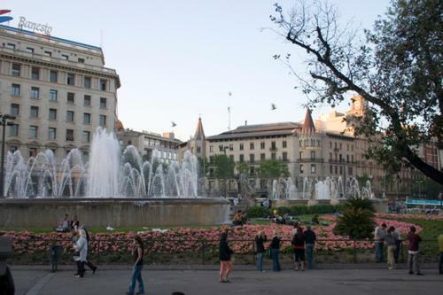 Apartamentos Plaza Universitat