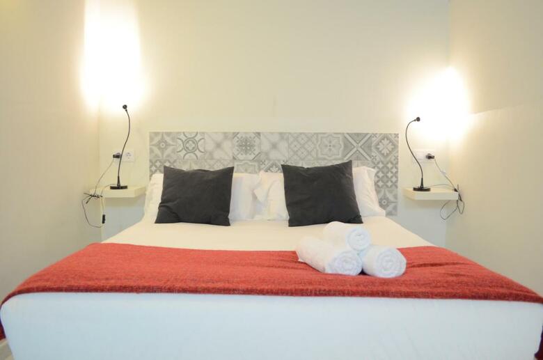 Poble Sec Apartments