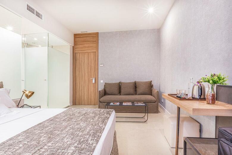 Hotel Casa Lirio