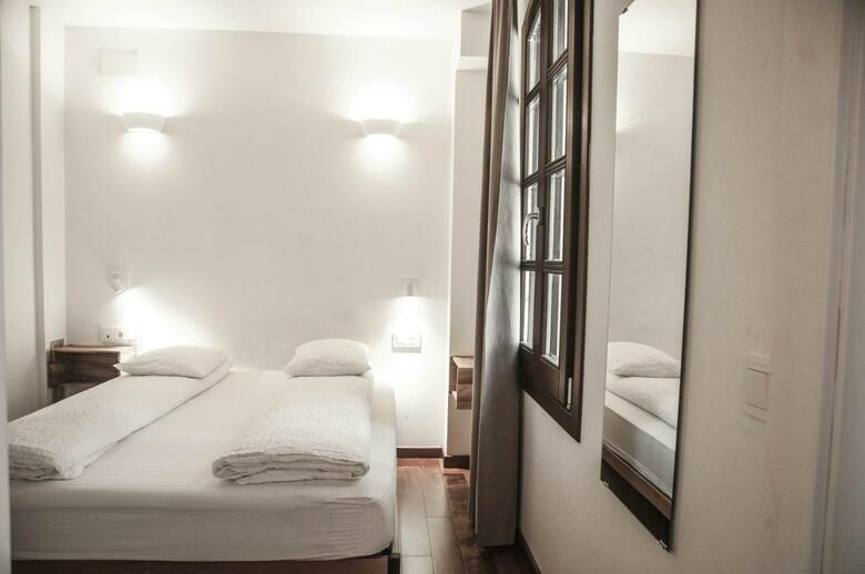 Barcelona Beach Apartments