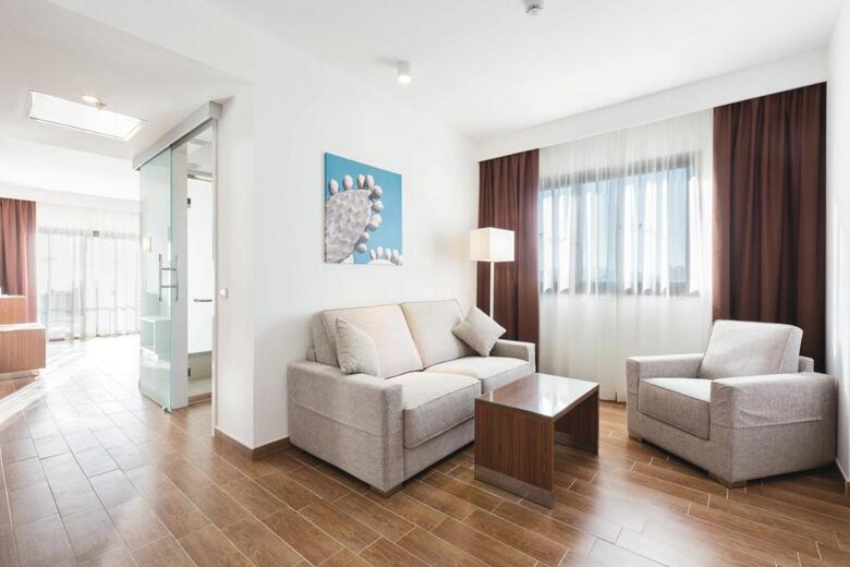 Hotel RIU Bravo - 0'0 All Inclusive