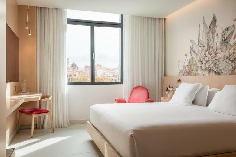 45 Times Barcelona Hotel