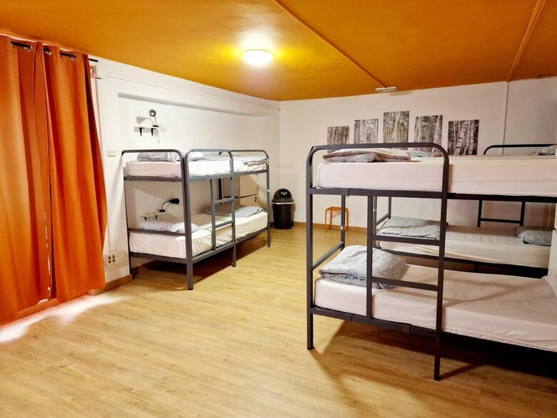 Albergue Arc House Barcelona