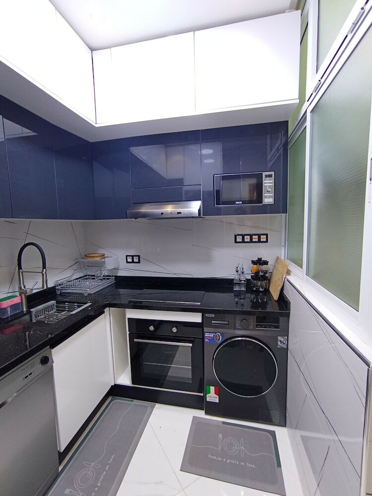Aphrodite Apartment